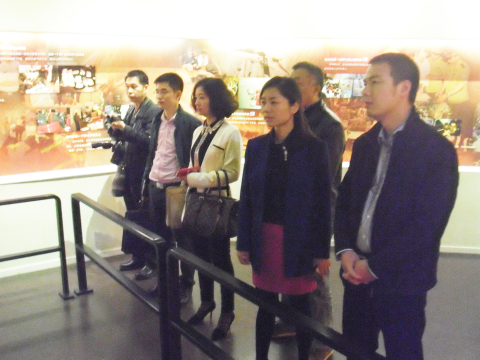 共青团湖南省衡阳市委书记刘英一行7人来上海市禁毒科普教育馆参观考察 2014.3.16