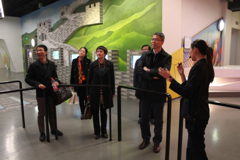 团中央权益部部长刘涛一行5人来上海市禁毒科普教育馆参观调研 2014.12.24