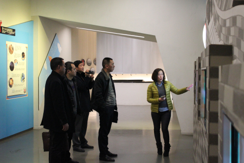 重庆市璧山区禁毒支队一行4人来上海市禁毒科普教育馆参观考察 2016.1.18