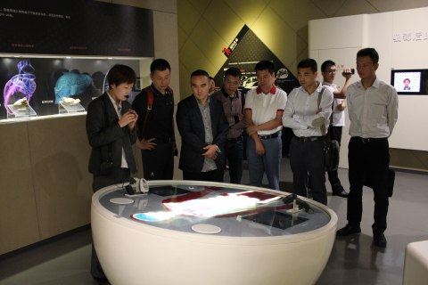 广东省深圳市禁毒办一行8人来上海市禁毒科普教育馆参观考察 2016.5.4